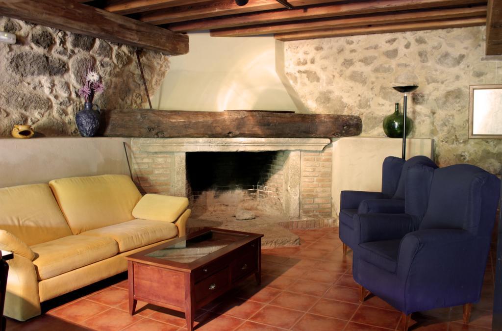 Albergue Turistico Via De La Plata Banos De Montemayor Zewnętrze zdjęcie