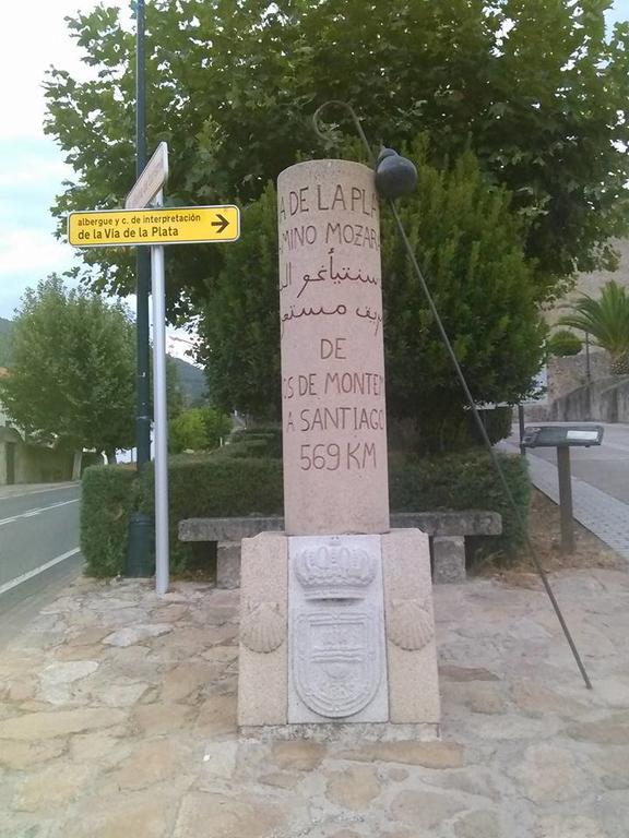 Albergue Turistico Via De La Plata Banos De Montemayor Zewnętrze zdjęcie